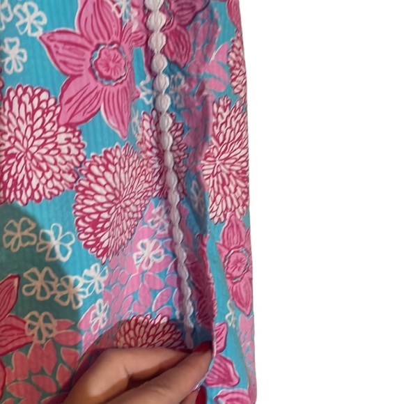 Lilly Pulitzer White label skirt.  Pink flowers against aqua background. Size 12 - Picture 4 of 16